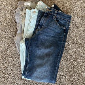 Pack of Size 4 Skinny Crop Jeans